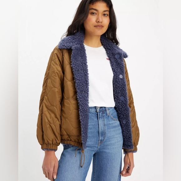 SHERPA REVERSIBLE SWING TRUCKER JACKET - Picture 1 of 9